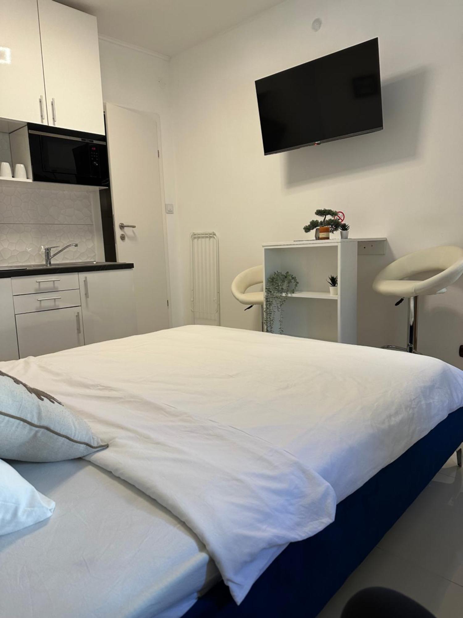 Luxury Old Town Rab Studio Apartments ラブ エクステリア 写真